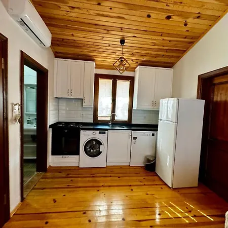 Elly'S Home Mesudiye  Exterior photo
