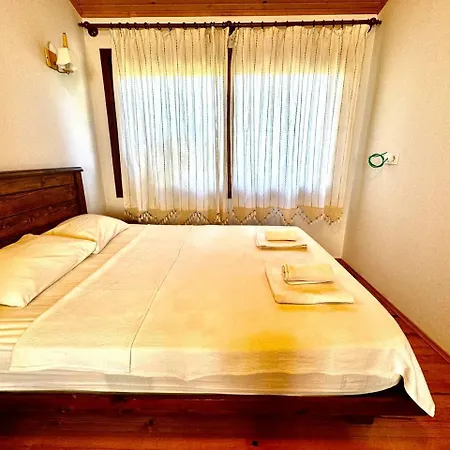 Elly'S Home Mesudiye  Exterior photo