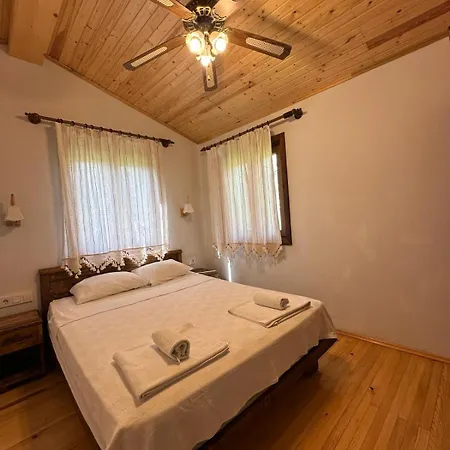 Elly'S Home Mesudiye  Exterior photo